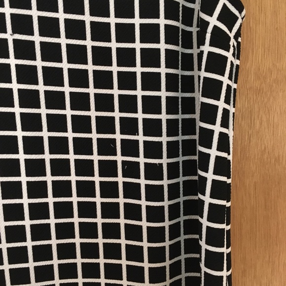 Black and white checkered women’s size M dress - Picture 6 of 7